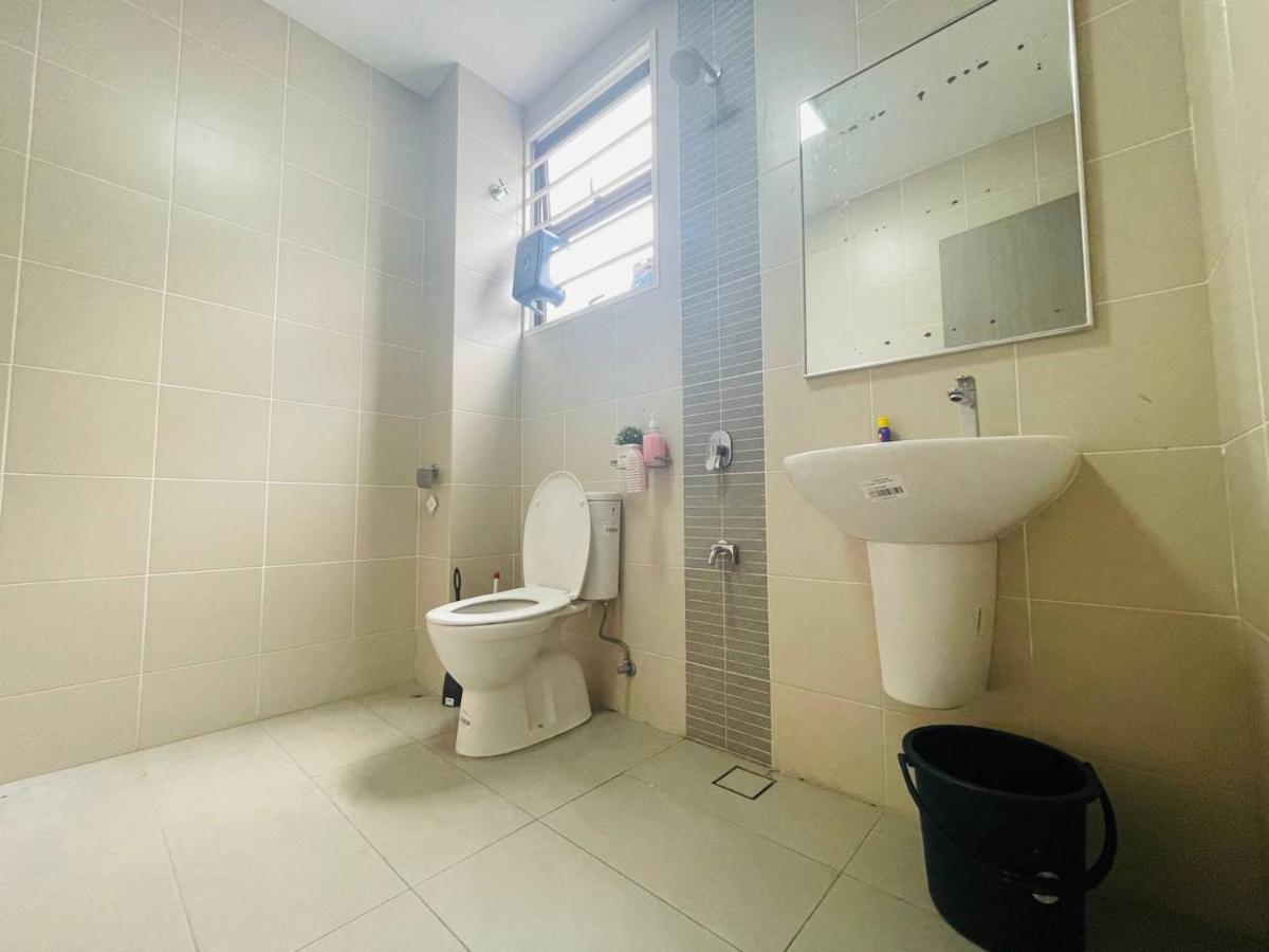 Homestay 3Br Near Setia Alam Shah Alam Ngoại thất bức ảnh